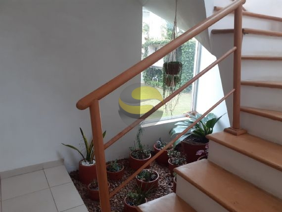 Casa de Condomínio à venda com 3 quartos, 450m² - Foto 9