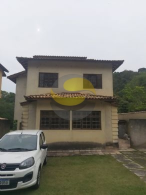 Casa de Condomínio à venda com 3 quartos, 226m² - Foto 4