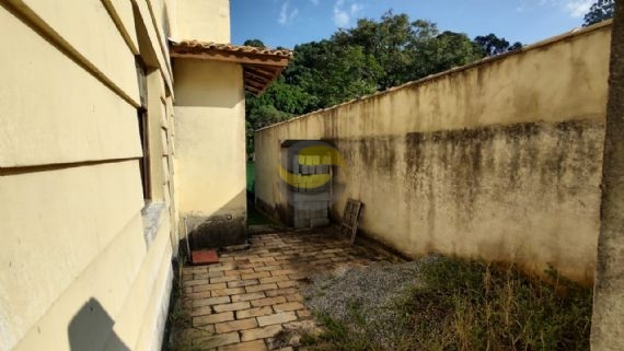 Casa de Condomínio à venda com 3 quartos, 226m² - Foto 24