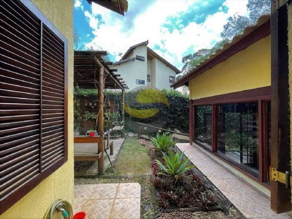 Casa de Condomínio à venda com 4 quartos, 220m² - Foto 38