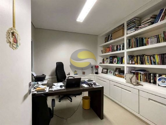 Casa à venda com 5 quartos, 610m² - Foto 18