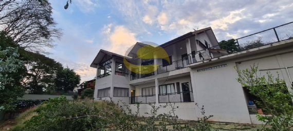 Casa de Condomínio à venda com 3 quartos, 557m² - Foto 25