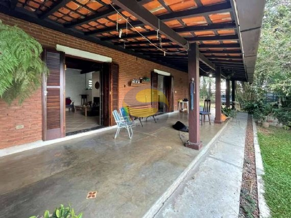 Casa de Condomínio à venda com 4 quartos, 209m² - Foto 8