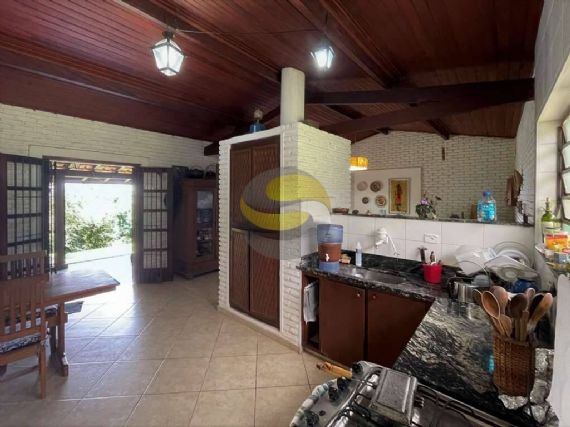 Casa de Condomínio à venda com 4 quartos, 209m² - Foto 15