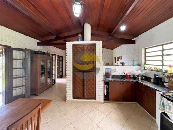 Casa de Condomínio à venda com 4 quartos, 209m² - Foto 17