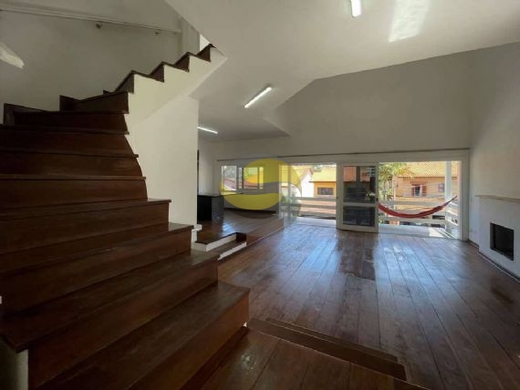 Casa de Condomínio para alugar com 5 quartos, 285m² - Foto 23