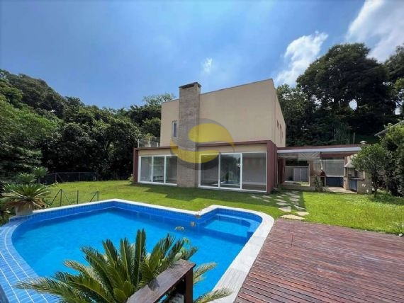 Casa de Condomínio à venda e aluguel com 4 quartos, 492m² - Foto 1