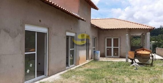 Casa de Condomínio à venda com 3 quartos, 282m² - Foto 2