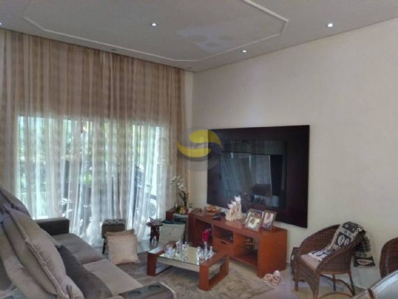 Casa de Condomínio à venda com 3 quartos, 225m² - Foto 5