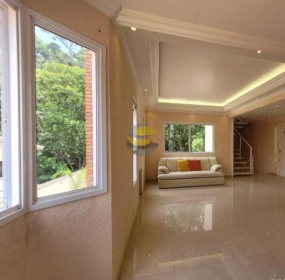 Casa de Condomínio à venda com 4 quartos, 204m² - Foto 3