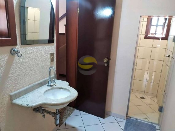 Casa de Condomínio à venda com 4 quartos, 284m² - Foto 8