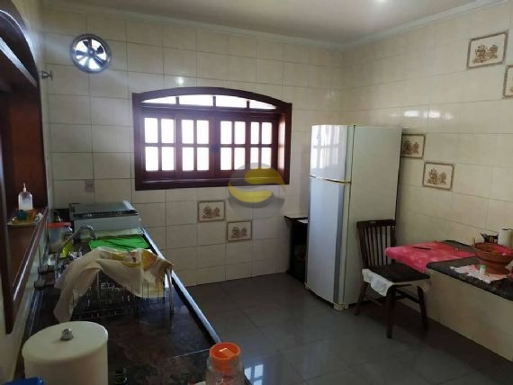 Casa de Condomínio à venda com 4 quartos, 284m² - Foto 13