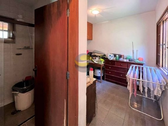 Casa de Condomínio à venda com 4 quartos, 350m² - Foto 48