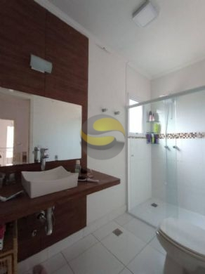 Casa de Condomínio à venda com 5 quartos, 500m² - Foto 2