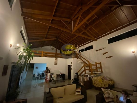 Casa de Condomínio à venda com 5 quartos, 1700m² - Foto 2