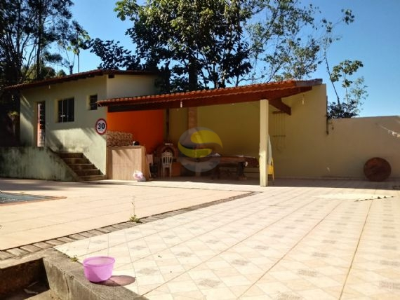 Casa de Condomínio à venda com 2 quartos, 3225m² - Foto 1