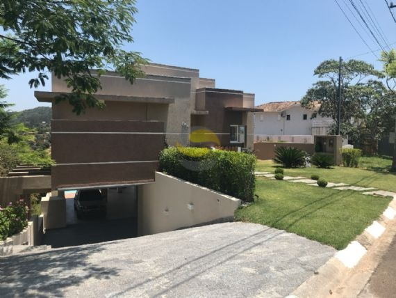 Casa de Condomínio à venda com 4 quartos, 465m² - Foto 4