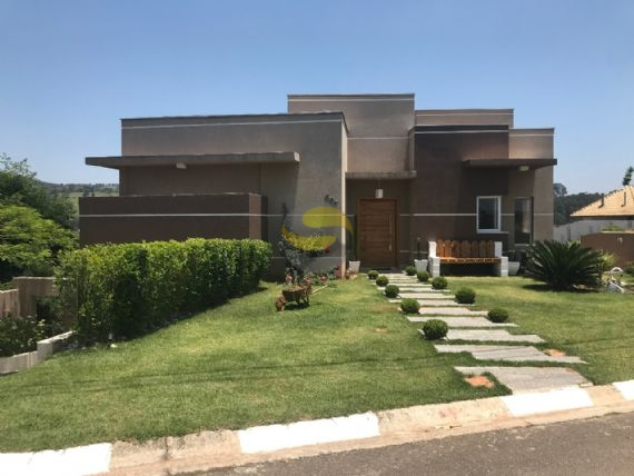 Casa de Condomínio à venda com 4 quartos, 465m² - Foto 2