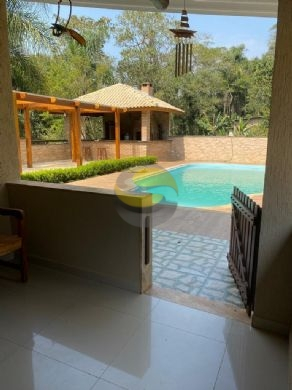 Fazenda à venda com 3 quartos, 2800m² - Foto 1