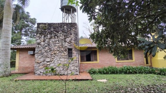 Fazenda à venda com 3 quartos, 250m² - Foto 32