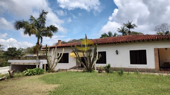 Casa de Condomínio para alugar com 3 quartos, 480m² - Foto 71