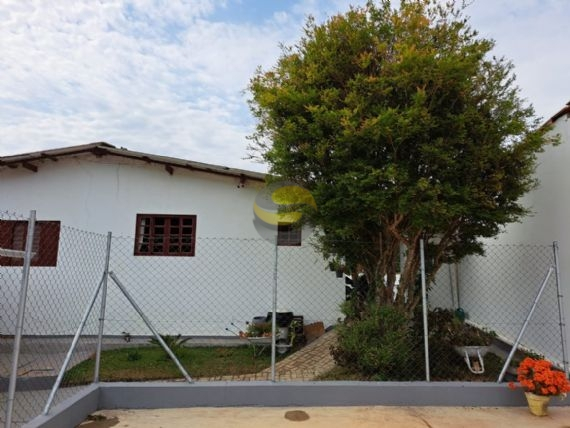 Fazenda à venda com 3 quartos, 1154m² - Foto 2