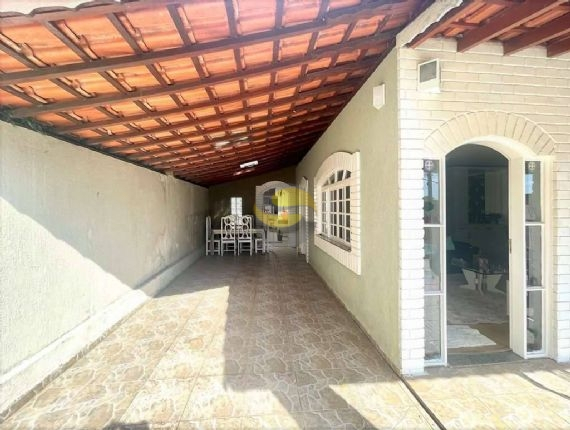 Casa à venda com 3 quartos, 131m² - Foto 9