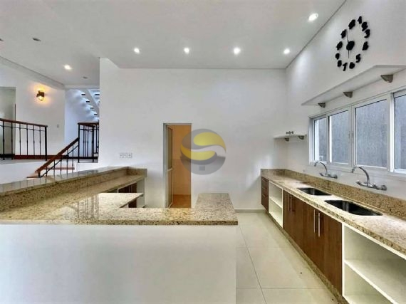 Casa de Condomínio à venda com 3 quartos, 271m² - Foto 15