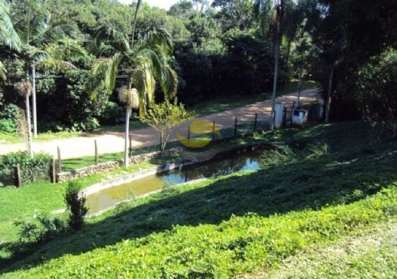 Casa de Condomínio à venda com 3 quartos, 350m² - Foto 10