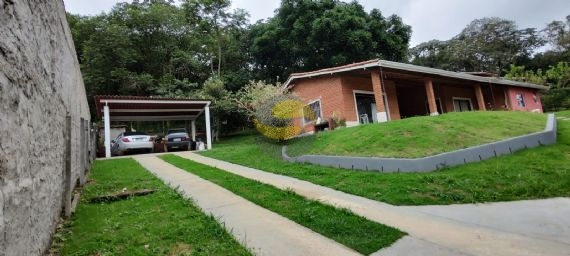 Casa de Condomínio à venda com 3 quartos, 180m² - Foto 2