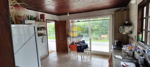 Casa de Condomínio à venda com 3 quartos, 180m² - Foto 18