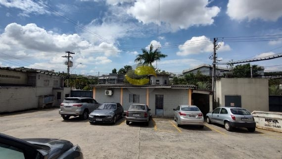 Depósito-Galpão-Armazém para alugar, 1700m² - Foto 2