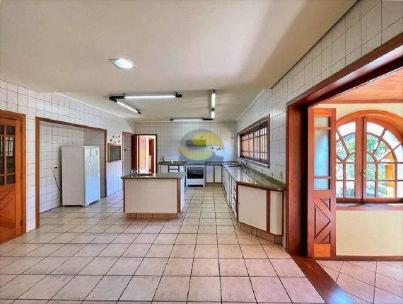 Casa de Condomínio à venda com 4 quartos, 586m² - Foto 26