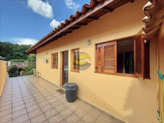 Casa de Condomínio à venda com 4 quartos, 586m² - Foto 54