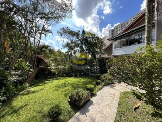 Casa de Condomínio à venda com 5 quartos, 804m² - Foto 5