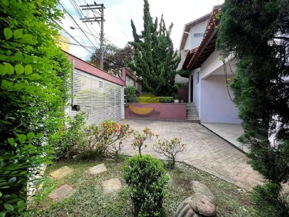 Casa de Condomínio à venda com 3 quartos, 360m² - Foto 6