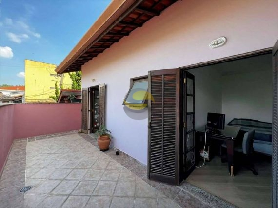 Casa de Condomínio à venda com 3 quartos, 360m² - Foto 38