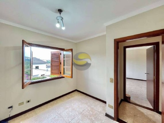 Casa de Condomínio à venda com 4 quartos, 356m² - Foto 47