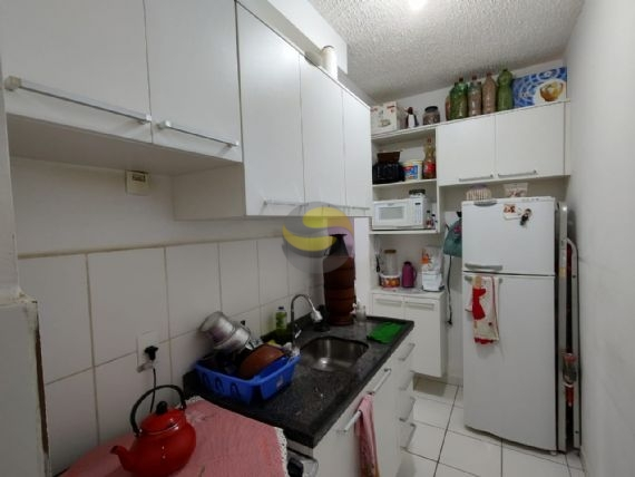 Apartamento à venda com 2 quartos, 45m² - Foto 3