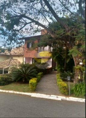 Casa de Condomínio à venda com 3 quartos, 455m² - Foto 2