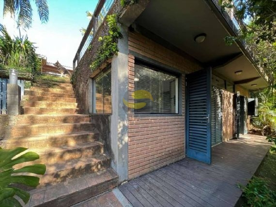 Casa de Condomínio à venda com 5 quartos, 382m² - Foto 47