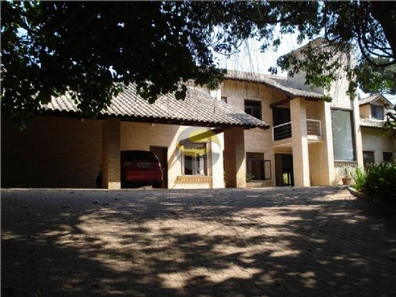 Casa de Condomínio à venda com 4 quartos, 700m² - Foto 2