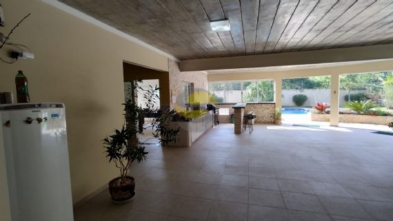 Casa de Condomínio à venda com 4 quartos, 350m² - Foto 21