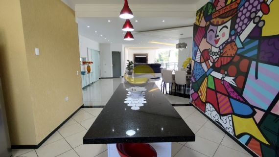 Casa de Condomínio à venda com 4 quartos, 350m² - Foto 12