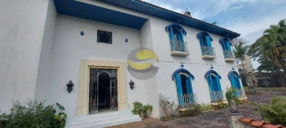 Casa de Condomínio à venda e aluguel com 4 quartos, 700m² - Foto 2