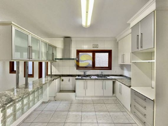 Casa de Condomínio à venda e aluguel com 5 quartos, 311m² - Foto 15