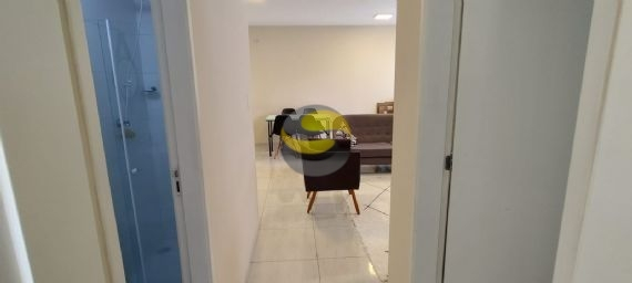 Apartamento à venda com 2 quartos, 70m² - Foto 12