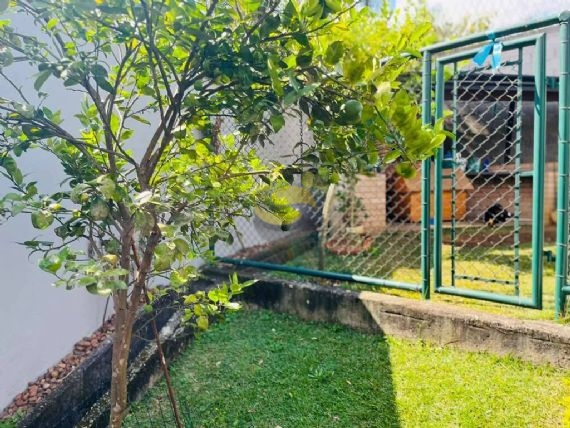 Casa de Condomínio à venda com 3 quartos, 232m² - Foto 33