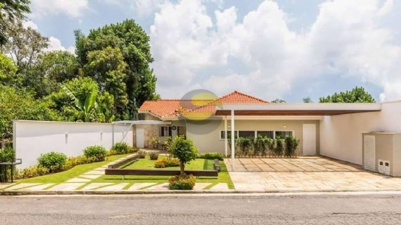 Casa de Condomínio à venda com 3 quartos, 370m² - Foto 2