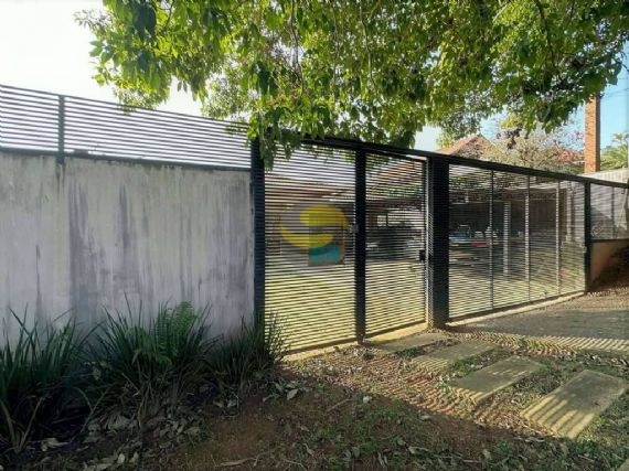 Casa de Condomínio à venda com 3 quartos, 308m² - Foto 4